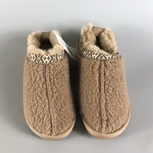 MIA Girl Brown Sherpa Child Slip-On Slippers Size 13M
